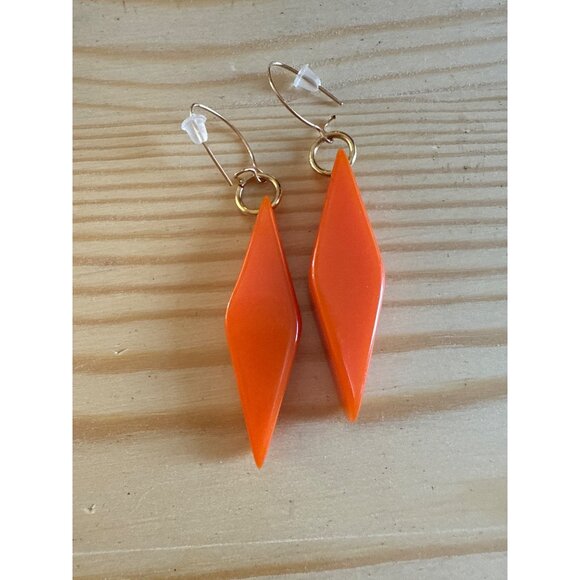 Orange Geometric Dangle Earrings With Gold-Tone Hooks - Picture 3 of 4